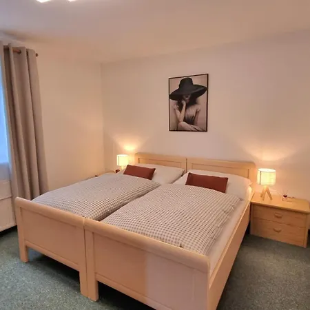 Appartement Eva's - Angenehm Kuehles Erdgeschoss-apartment Business&monteur&relax