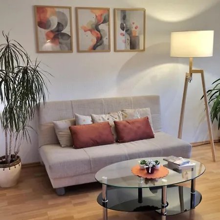 Eva's - Angenehm Kuehles Erdgeschoss-apartment Business&monteur&relax Durbheim